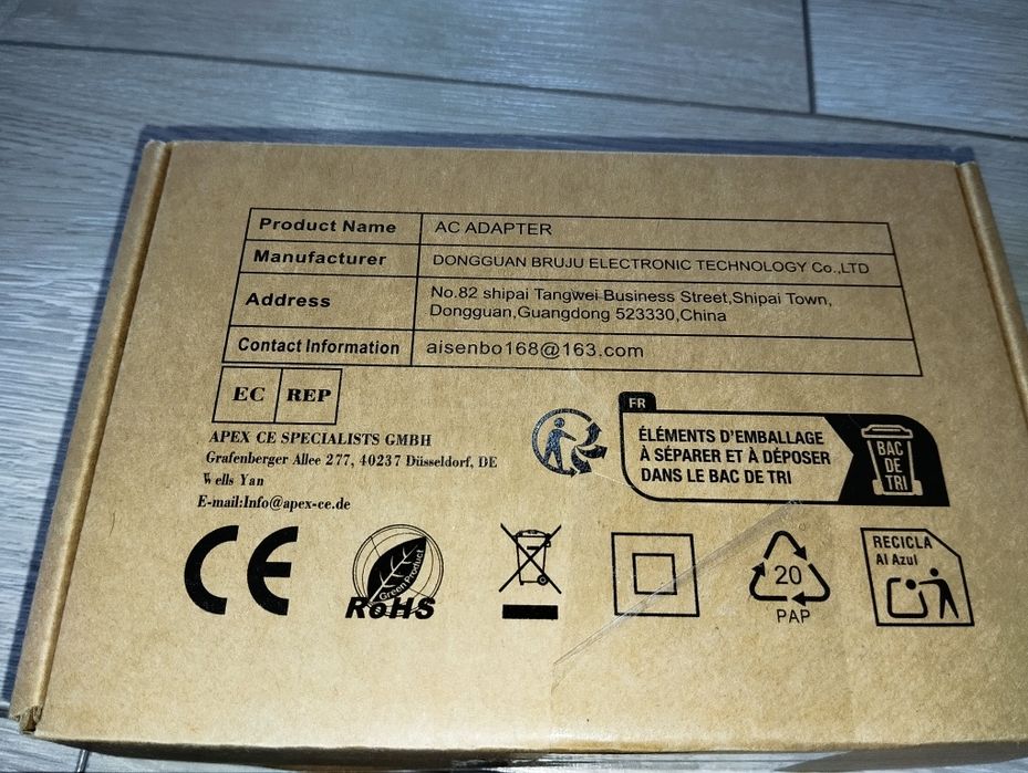 Zasilacz sieciowy AC adapter