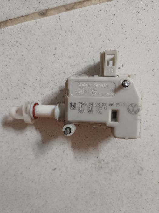 Motor abrir porta combustível Golf