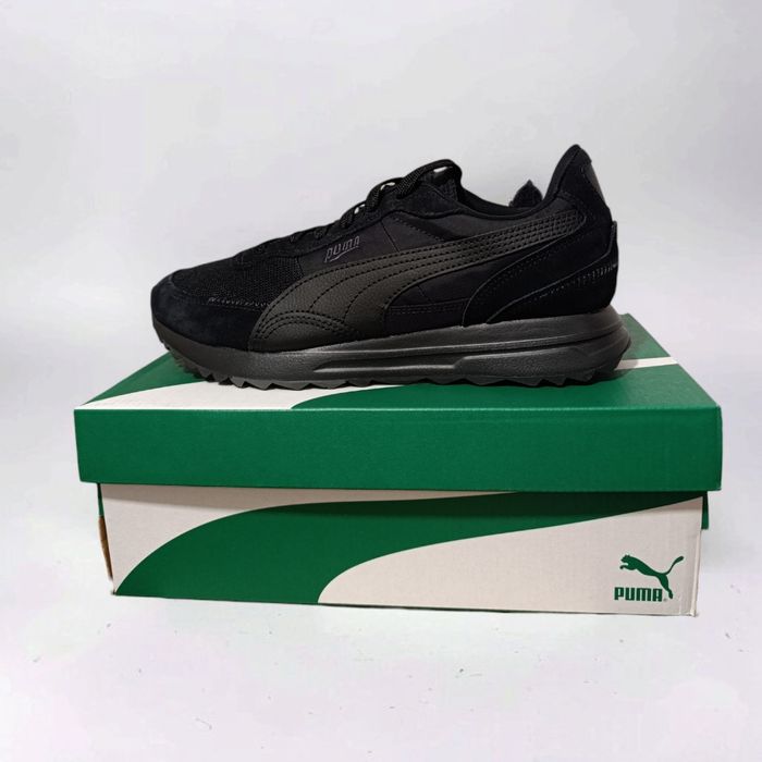 Кросівки чоловічі  чорні PUMA Road Rider SD, розміри 42.5-44