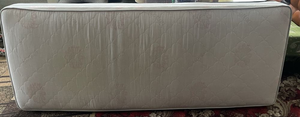 Матрас односпальний