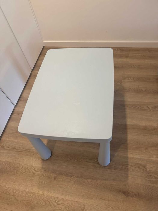 Mesa Infantil IKEA Azul Bebé – 20€