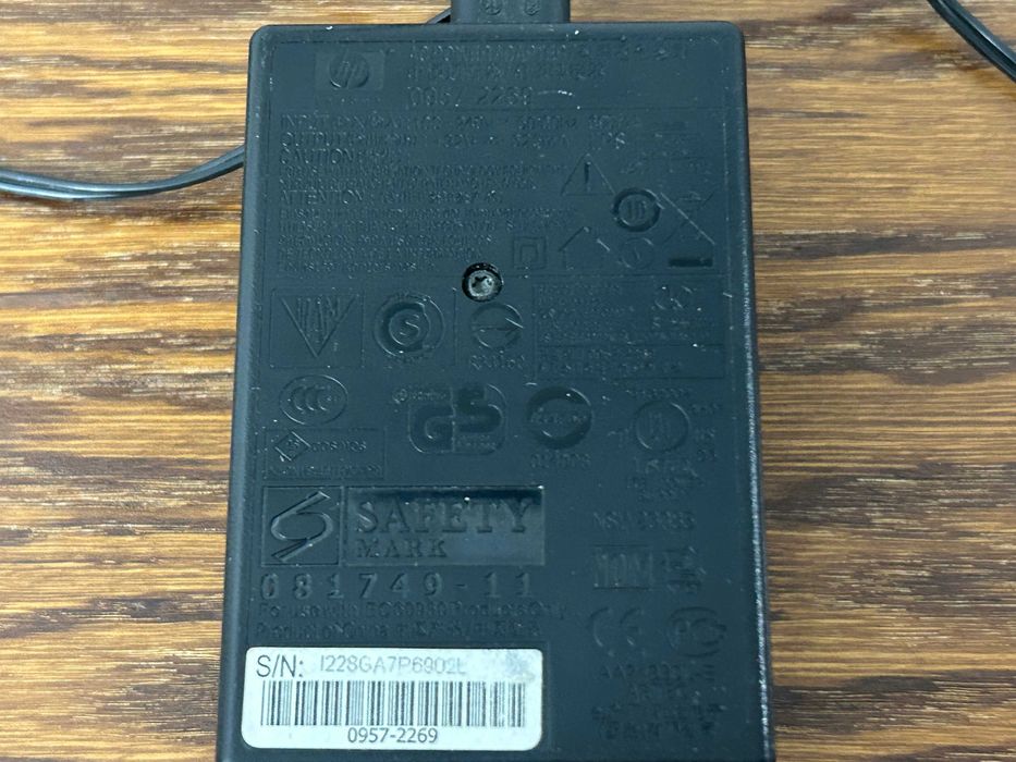 zasilacz HP 100-240V/32V zasilacz hewlett packard