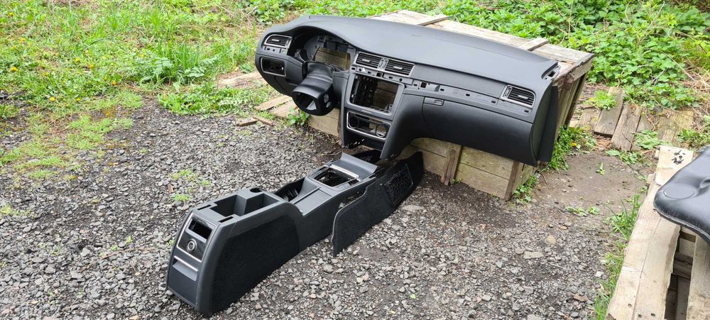 Авторозборка Skoda Superb 2 Запчастини Шрот