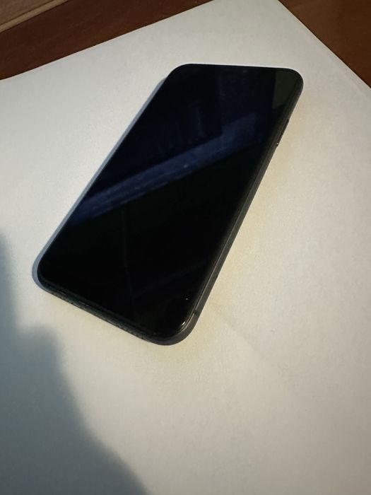 Продам свій айфон 11 iphone apple