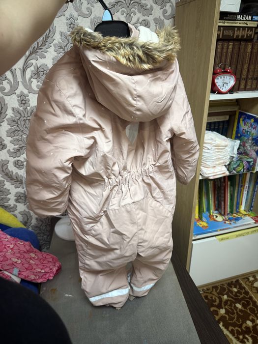 Комбинизон зима 3-4 года девочка H&M