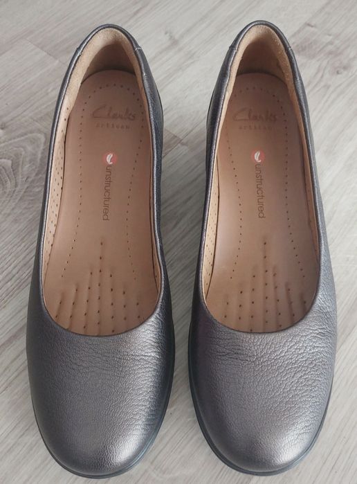 Rewelacyjne półbuty Clarks r.38