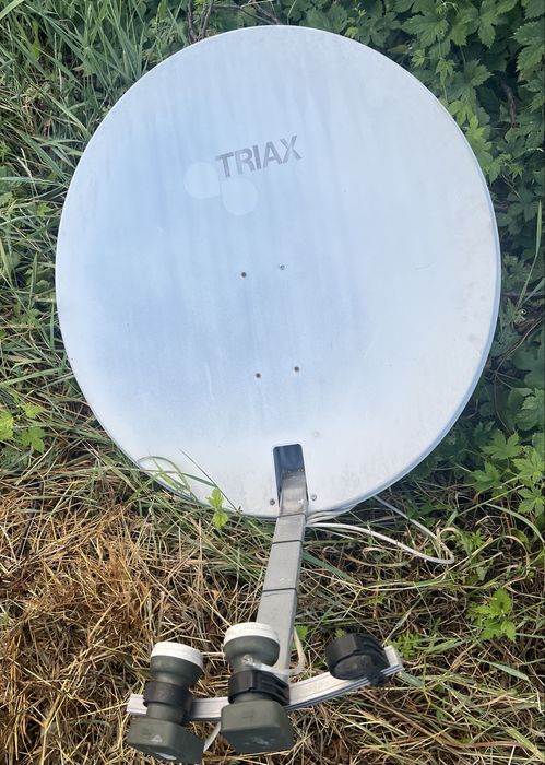 Спутниковая тарелка Variant, Triax