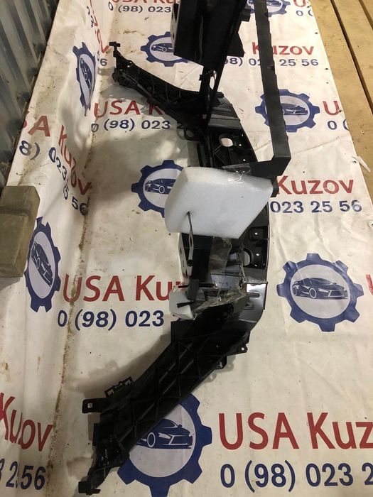 Панель радиаторов Mercedes GL / GLE / GLS W166  1666209300