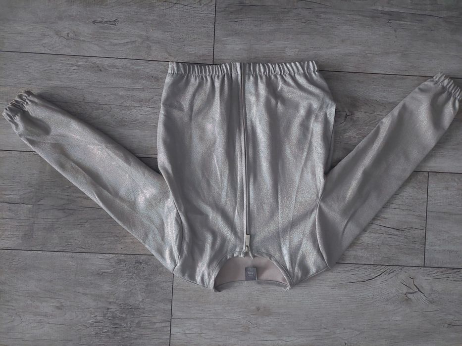 Elegancka rozpinana bluza bolerko r. 128