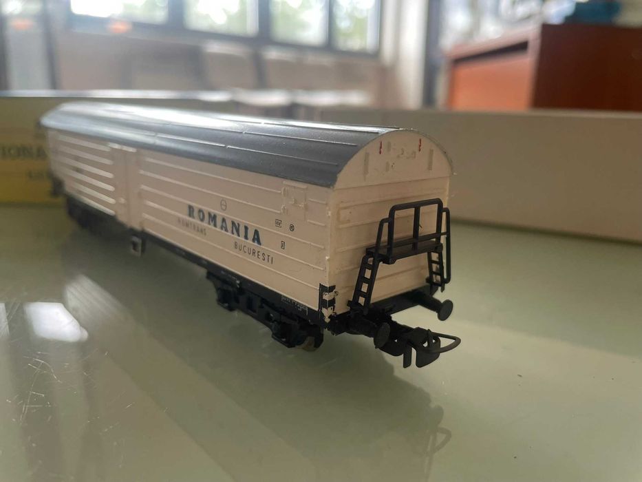 Wagon chłodnia 4 osie Piko H0 kolekcjonerski