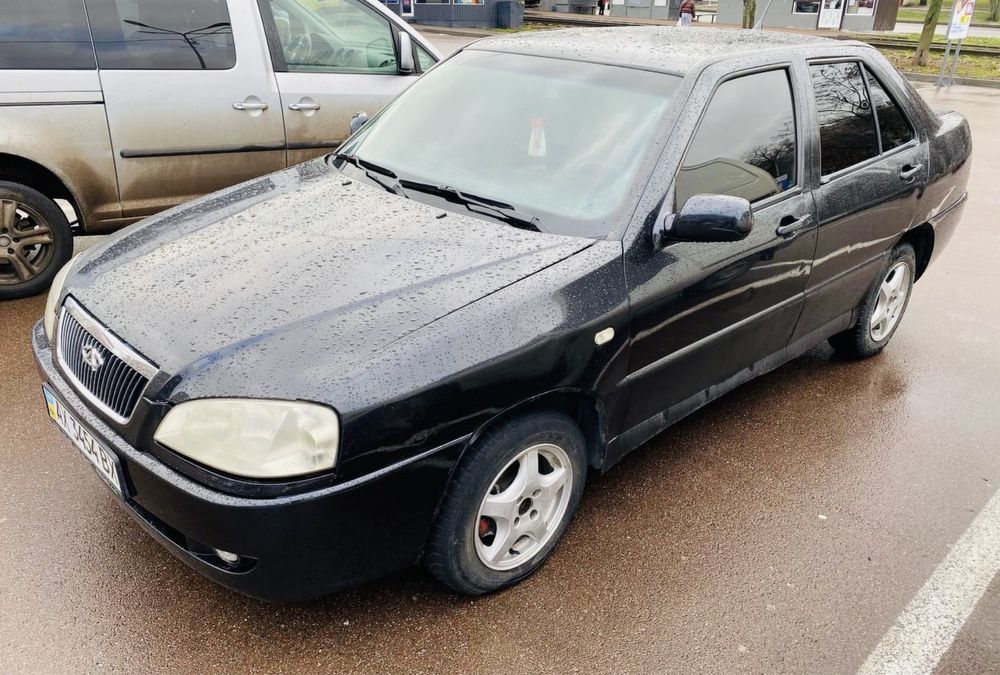 Машину Чери Амулет бензин в хорошем  состоянии