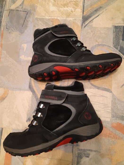 Продам ботинки  MERELL 35р. Alpina 32/33p.
