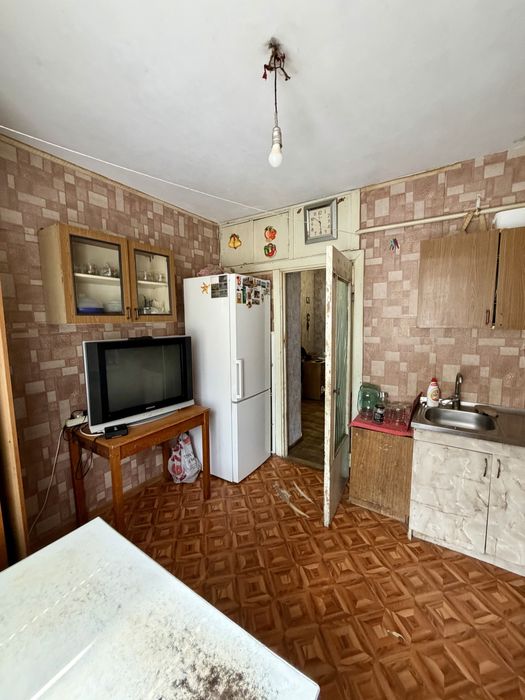 Продам 1-кімнатну квартиру, р-н Сади