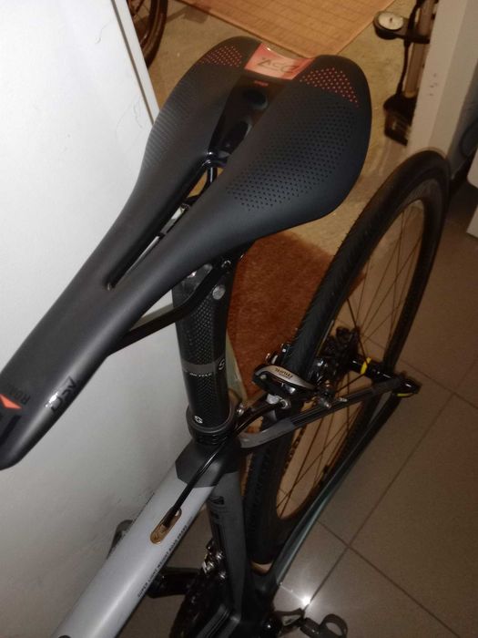 Bicicleta de Estrada Coluer Radar SL Carbono – 7,5 kg – Rodas Mavic Cosmic Carbon