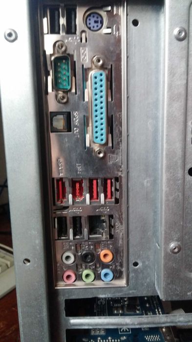 Мини PC Intel N3150 J1800 WoT/Мегого Тв отлично