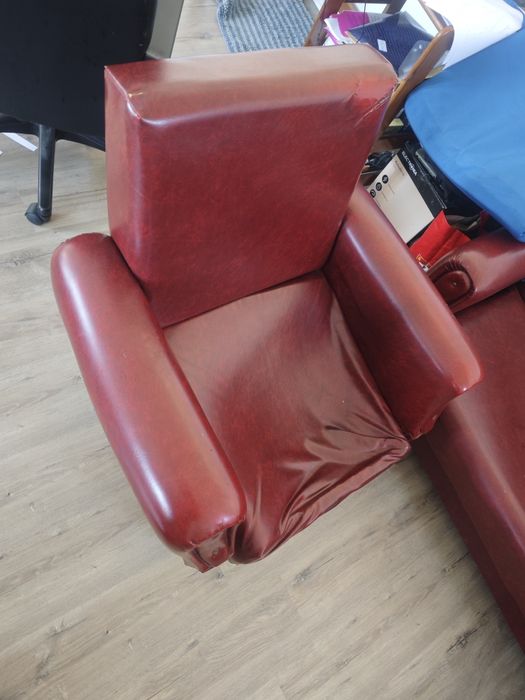 Sofa em couro 45€