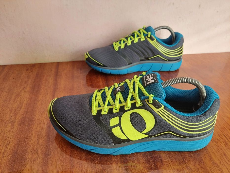 Кроссовки бігові трейлові фірми Pearl izumi Trail N2 оригінал 

Розмір
