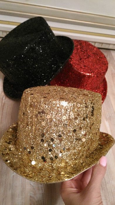 Шляпы  карнавальные