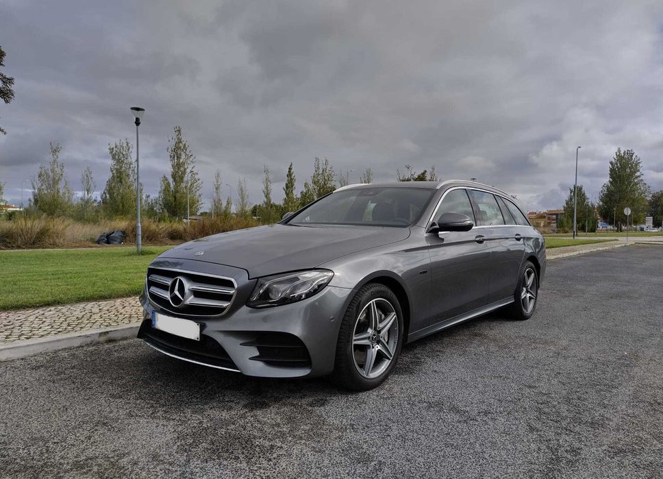 Mercedes-Benz E300de 2xAMG line