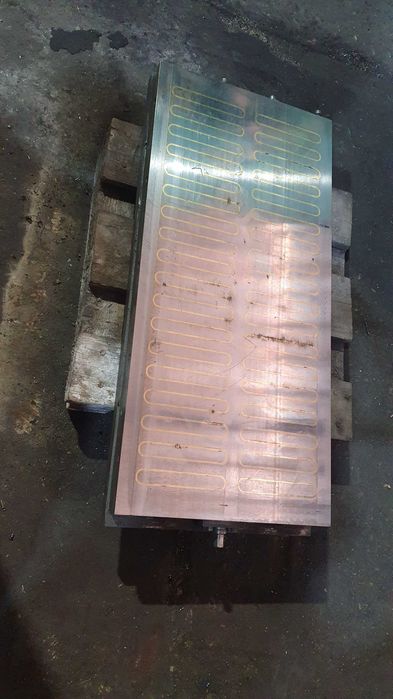 Stół magnetyczny do szlifierki do płaszczyzn 350 × 700 mm
