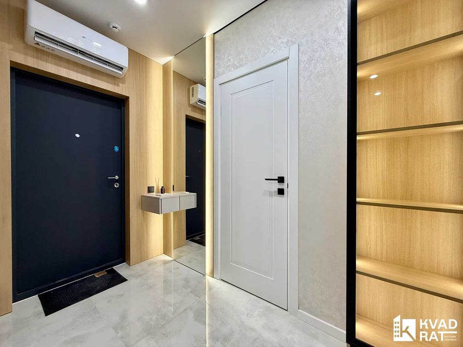 Новинка!!! Стильна півторачка в Манхеттені