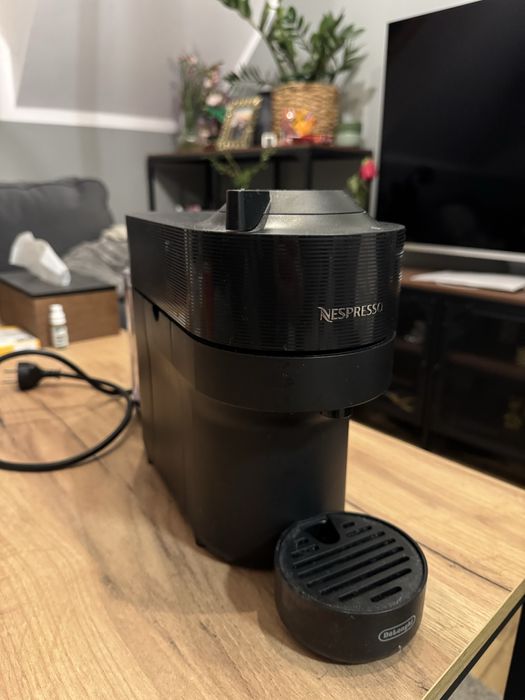 Ekspres DeLonghi na kapsulki Nespresso Vertuo