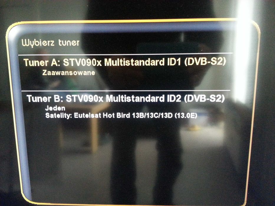 Tuner dekoder satelitarny NBOX 5800SX na ENIGMIE z podwójną głowicą