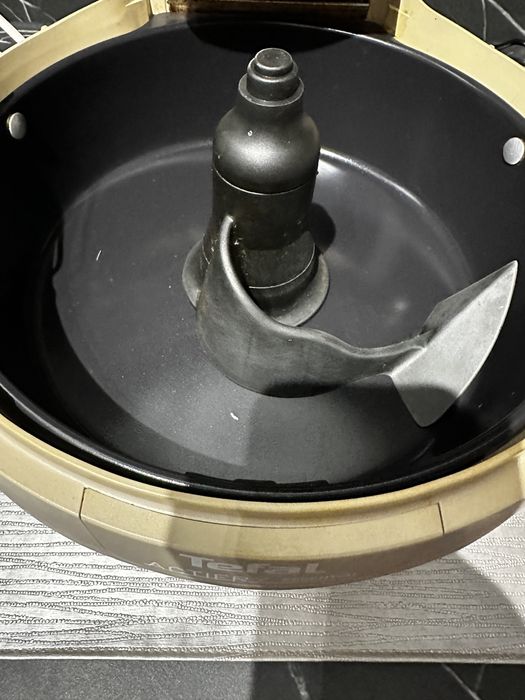 Frytkownica beztłuszczowa Airfryer Tefal Actifry Essential