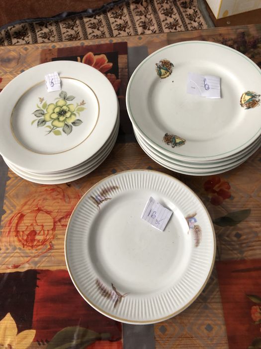 Продам тарілочки.