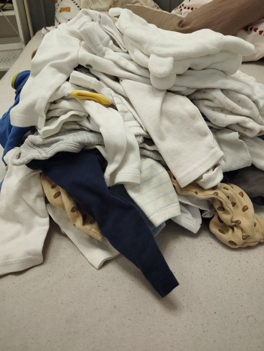 Sprzedam ubranka niemowlęce