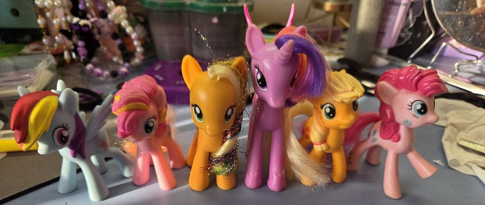 Млн, Поні, my little pony
