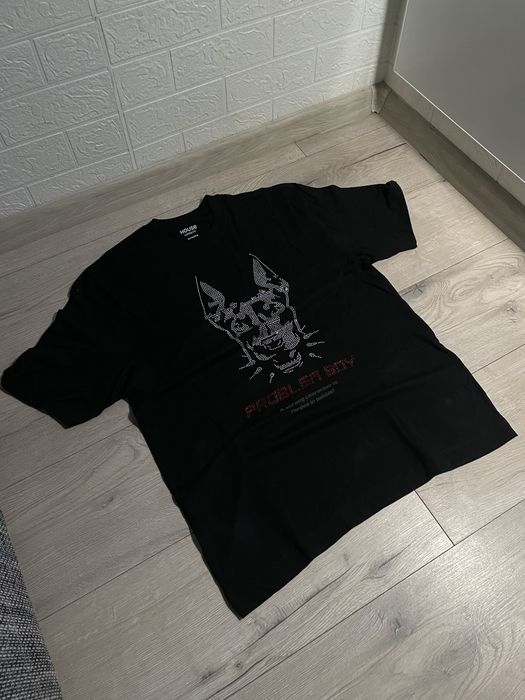 T-shirt z kryształkami