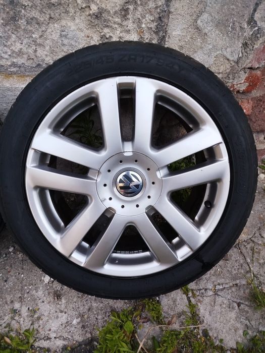 Komplet felgi 17 +opony letnie