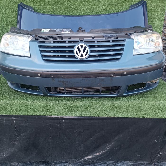 Передній бампер Шаран Sharan