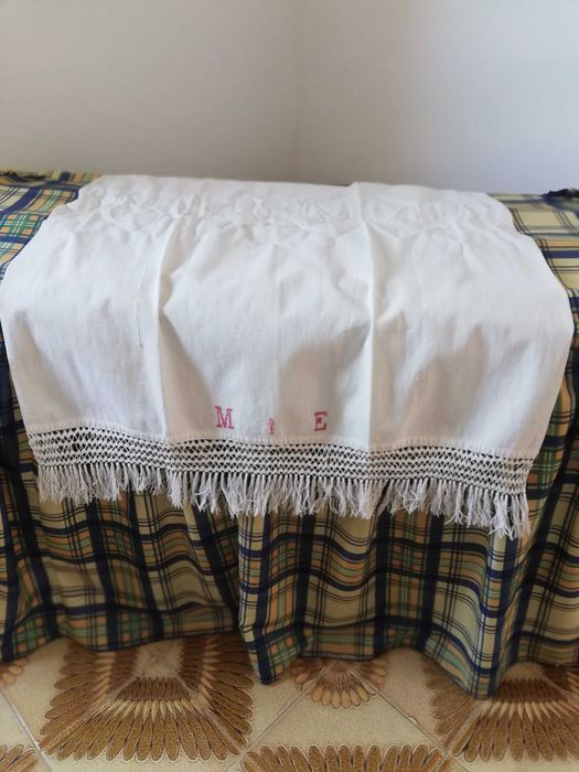 Toalhas de lavatório centenárias