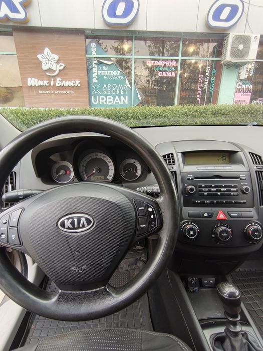 Kia Cee'd в доброму стані