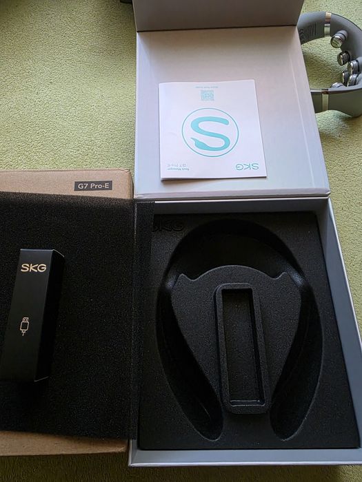 Elektromasażer szyi i ramion SKG G7 Pro-E