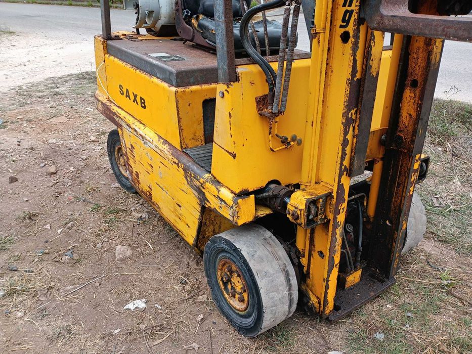 EMPILHADOR STILL SAXB -TORREDUPLA-GARFOS DESLOC.