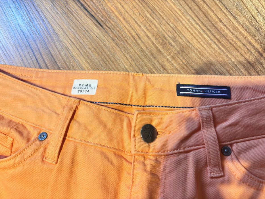 Pomarańczowe spodnie,Tommy Hilfiger