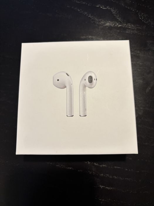pudełko po słuchawkach Air Pods