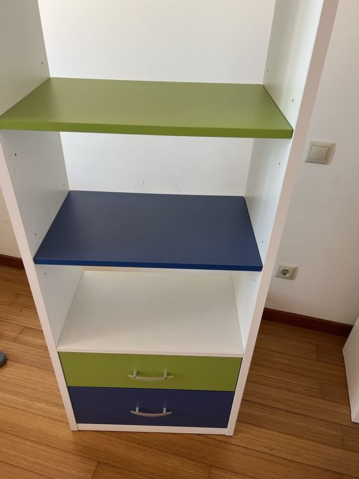 Estante Lourini ( Quarto Criança )
