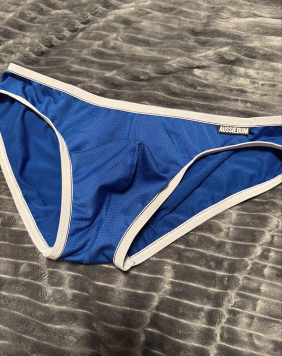 Slipy Aussiebum Billy