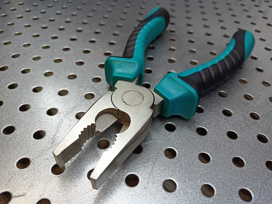 Kombinerki uniwersalne 160 mm 6'' CRV JOBIextra X0181