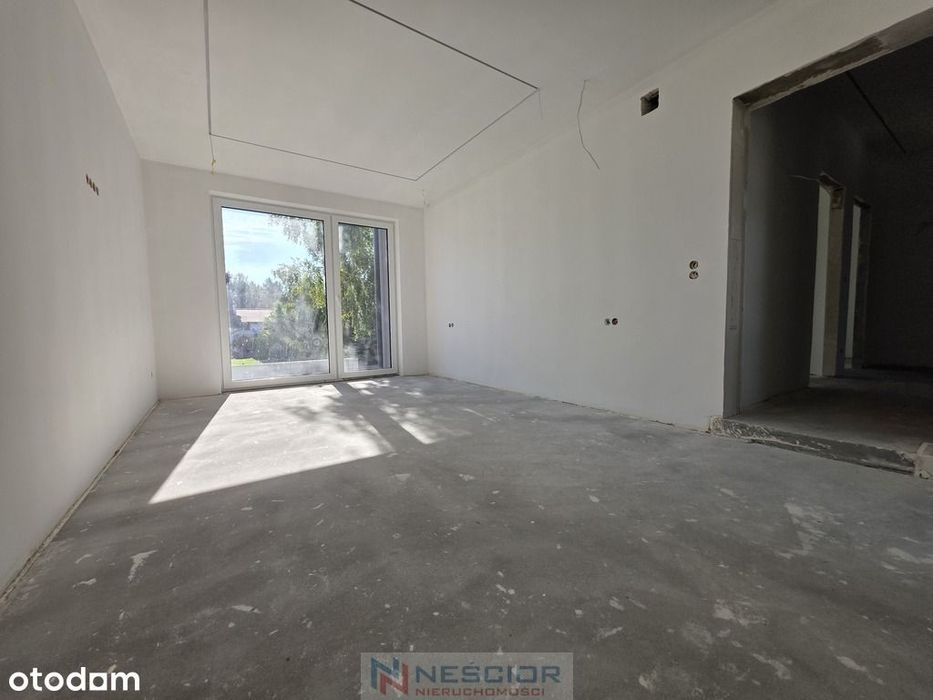 Segment narożny 140 m² w stanie deweloperskim | Garaż w bryle