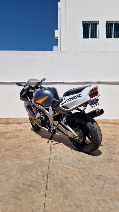 Honda cbr900 rr FireBlade