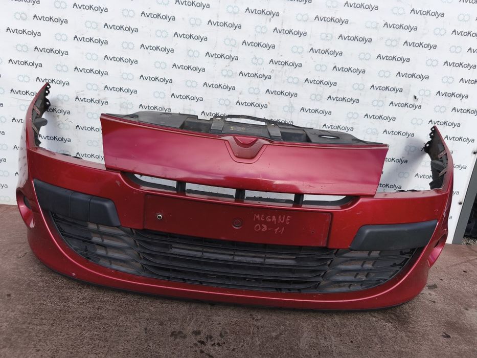 Бампер передній Renault Trafic Megane Scenic Clio Laguna Master Kangoo