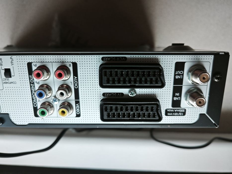 Tuner TV z pilotem
