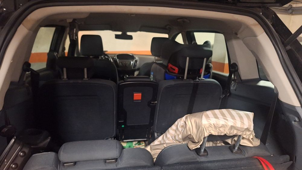 Vendo Ford C-MAX 2011