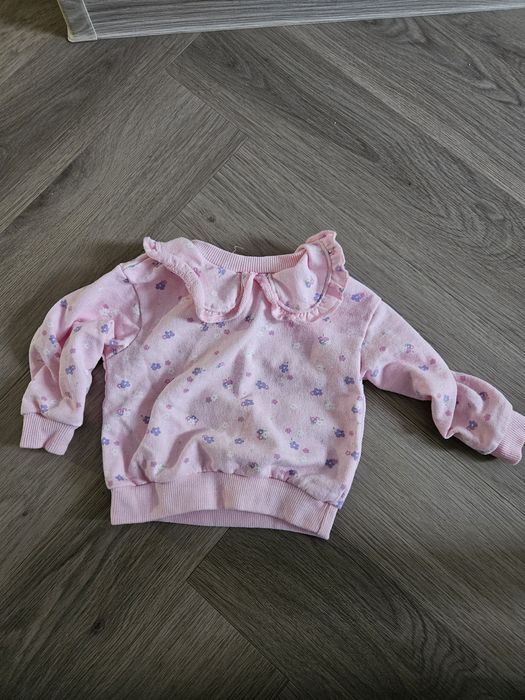 Nowa bez metki bluza r.74