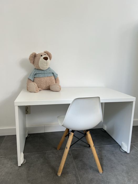 skrzynia/biurko 2w1 Ikea Stuva